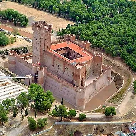 Hotel Reina Isabel Medina del Campo