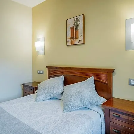 Reina Isabel Hotel 5*