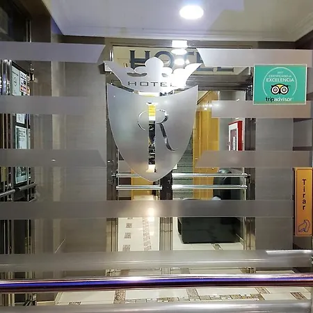 Hotel Reina Isabel