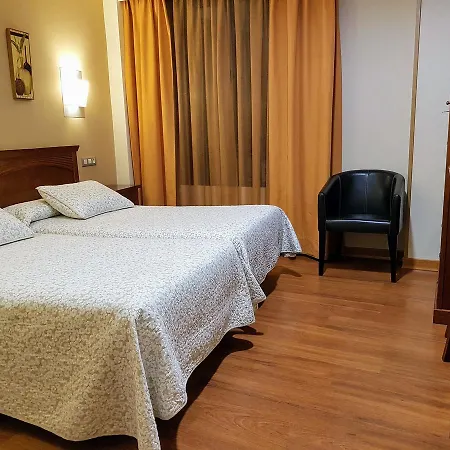 Hotel Reina Isabel Medina del Campo