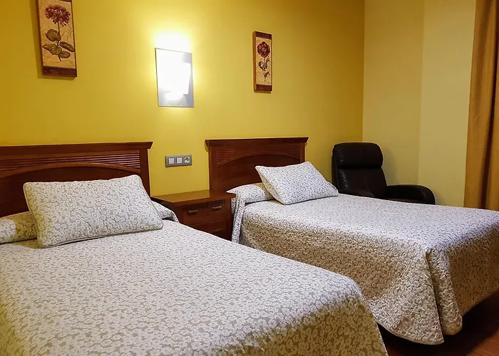 Reina Isabel 호텔 메디나델캄포